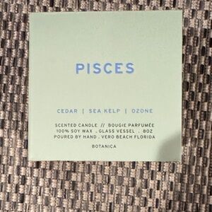 Botanica NWT Zodiac 8 ounce Soy Candle in glass vessel for Pisces ♓️